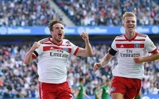 佛罗伦萨主教练带队返城，备战下一场比赛